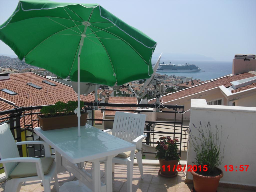 Gaby Apartment Kusadası Chambre photo