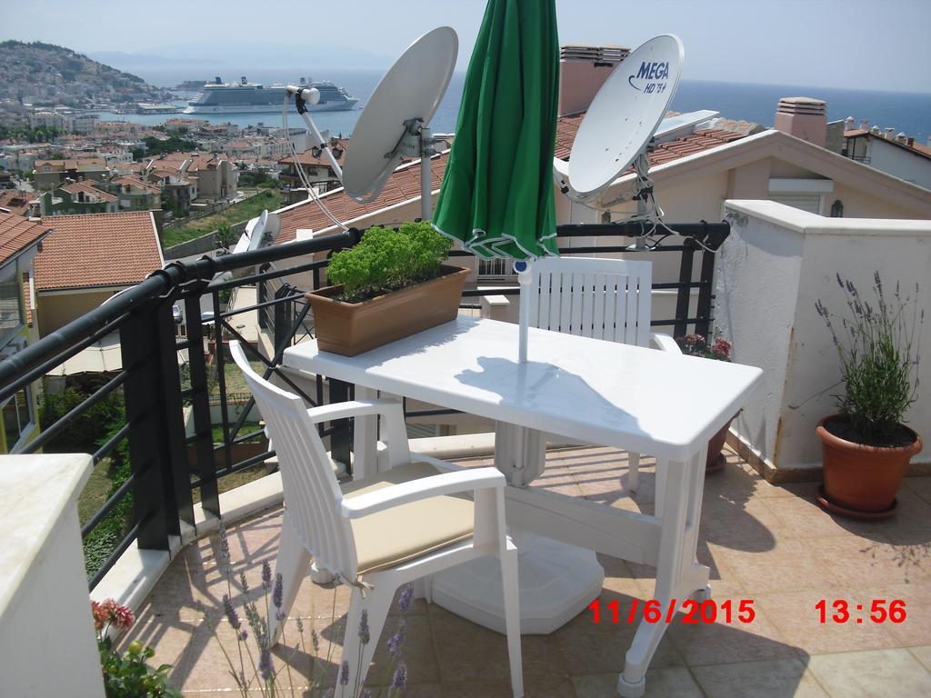 Gaby Apartment Kusadası Chambre photo