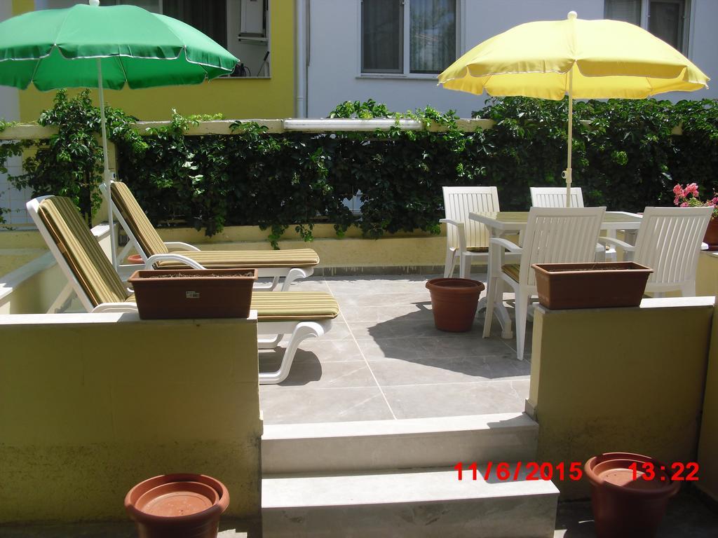 Gaby Apartment Kusadası Chambre photo